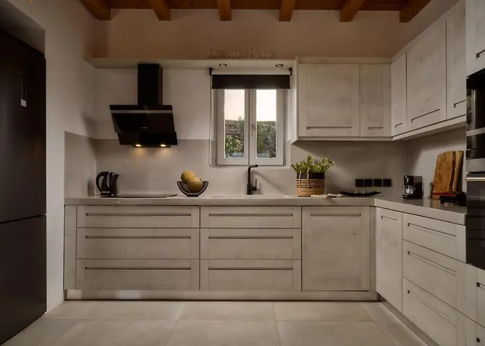 Truedream Villa, A Mythical Seaview Escape, By Thinkvilla Willa Chrisi Akti (Paros)